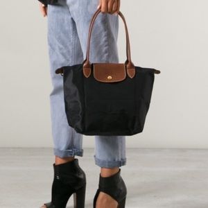 small black longchamp bag